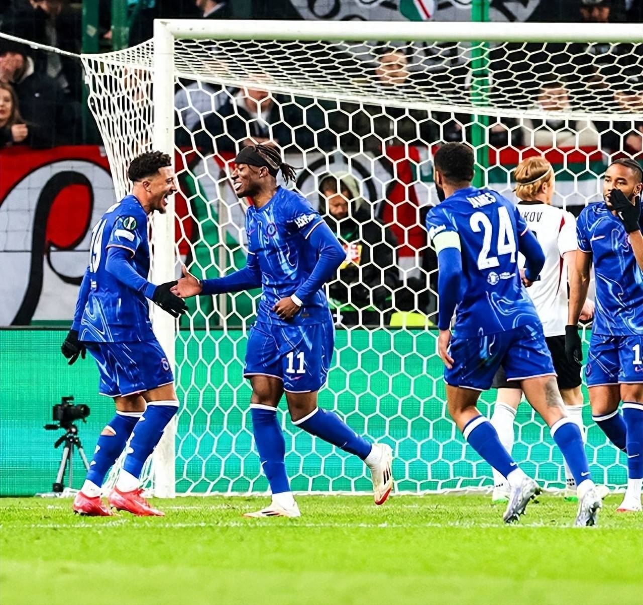 爱游戏官网入口-切尔西客场大胜，实力暴露无疑